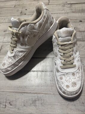 Nike Low Top Sneakers in Cream and Beige Floral Print